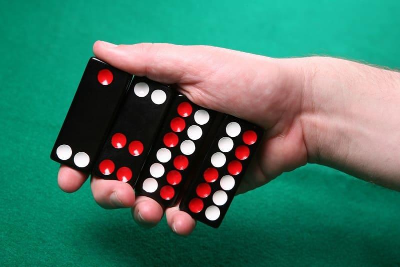 天九牌 vs 牌九差異：三分鐘掌握天九牌規則、玩法及必勝技巧全解析！｜BU娛樂城